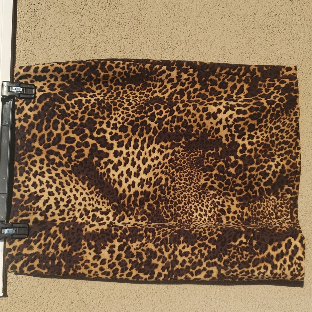 Women's Leapord Skirt